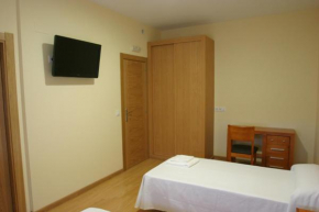  Albergue La Encina  Оспиталь-Де-Орбиго